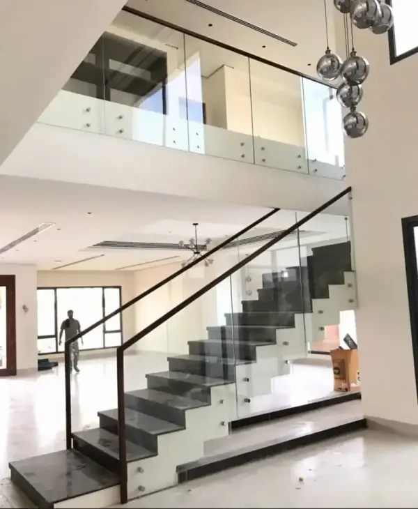 درابزين زجاجي مدارج جدة