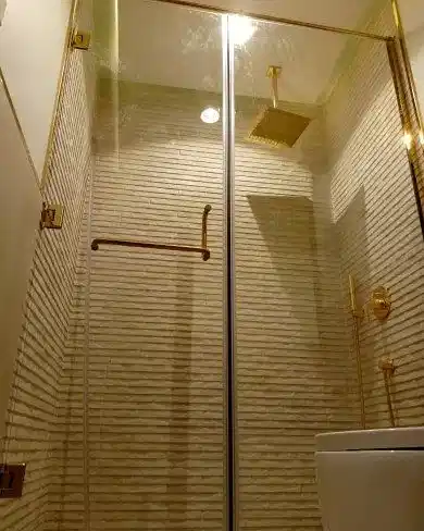 كبائن شاور زجاجية فاخرة جدة